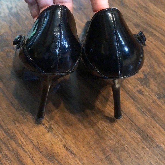 GUC Guess patent leather heels 👠 - Sz 8.5 - Picture 3 of 6